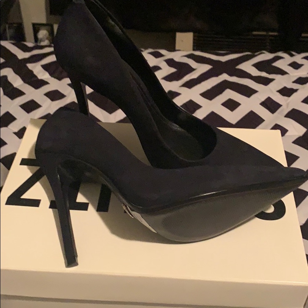 Never worn - Picture 2 of 5